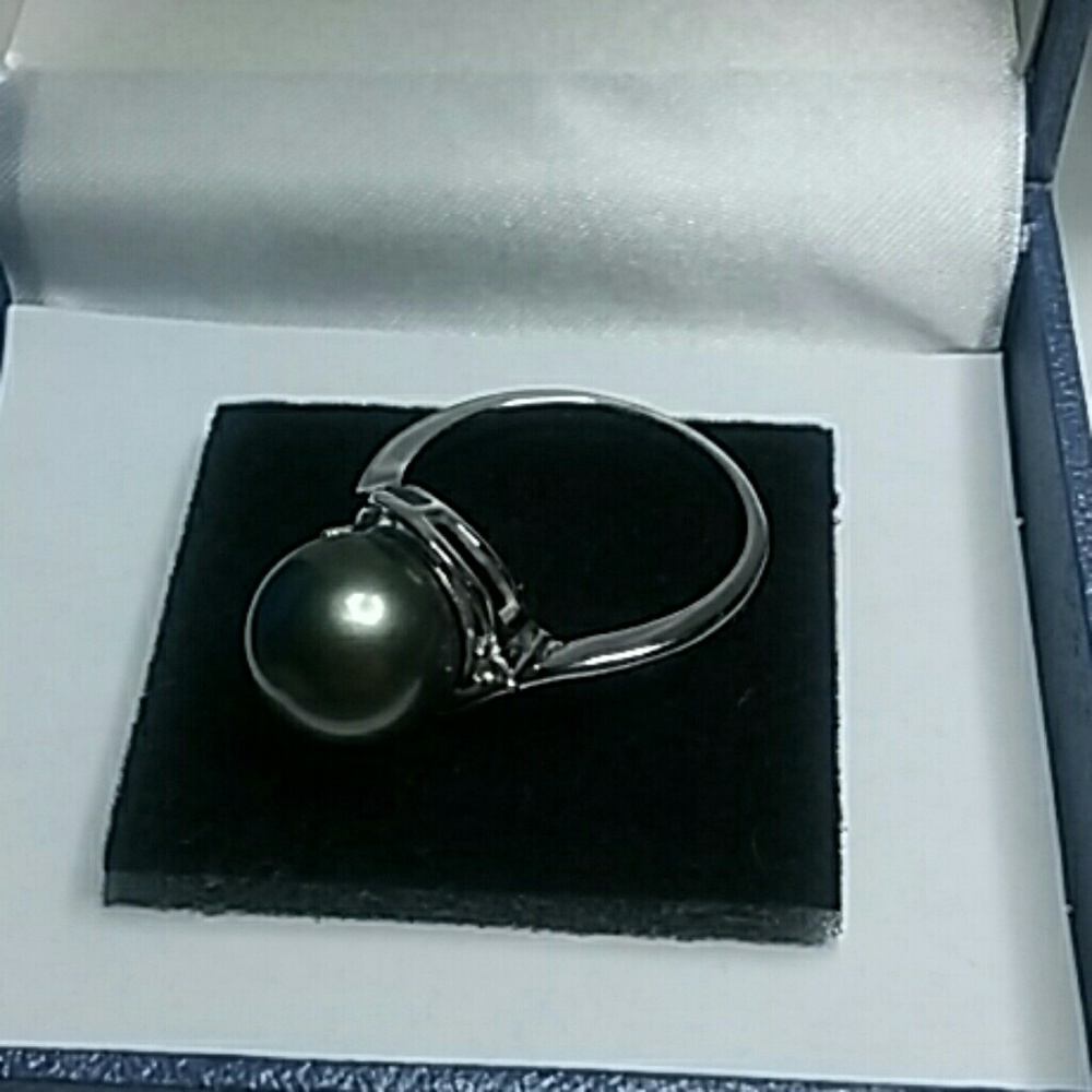 Tahitian Pearl Ring
